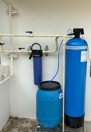 Water softening unit for villas